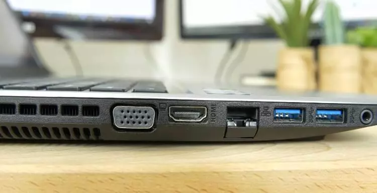 חיבורי USB, VGA, HDMI